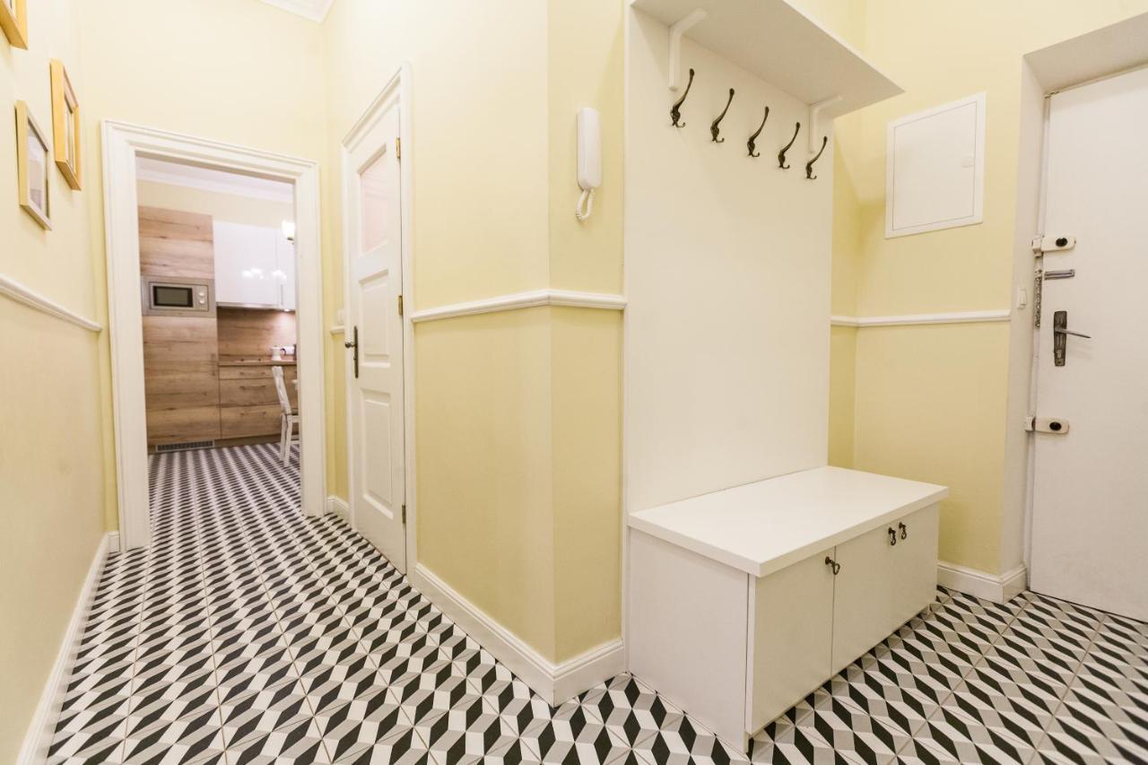 Vintage Poselska Apartment Krasków Eksteriør bilde